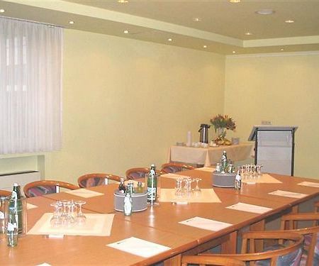 Biohotel Am Lunik Park Гоен-Ноєндорф Зручності фото
