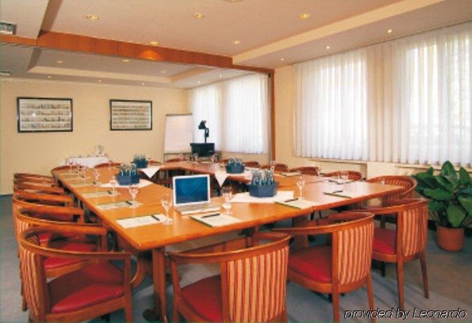 Biohotel Am Lunik Park Гоен-Ноєндорф Зручності фото